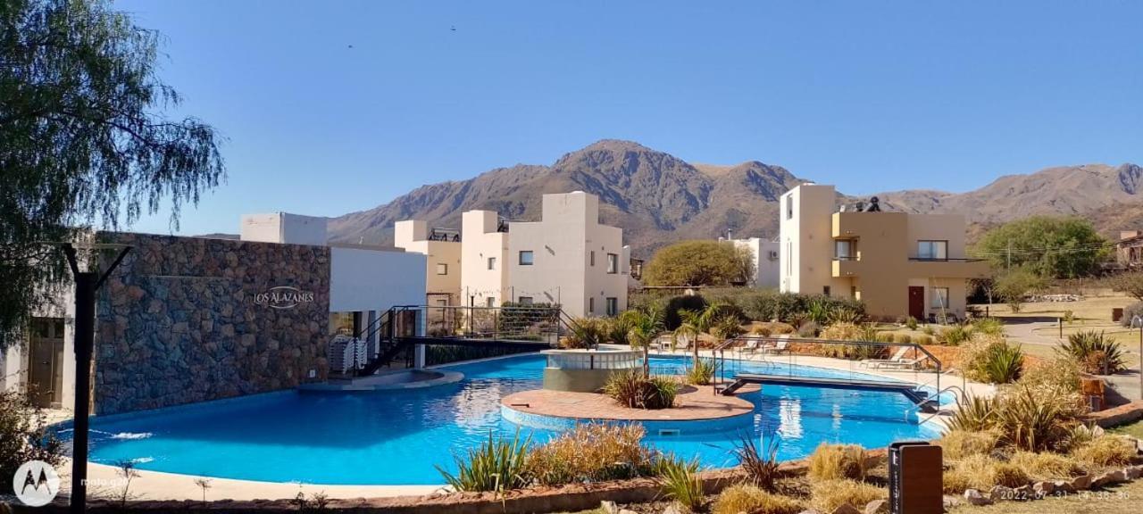 Apart Hotel Los Alazanes Capilla del Monte Dış mekan fotoğraf