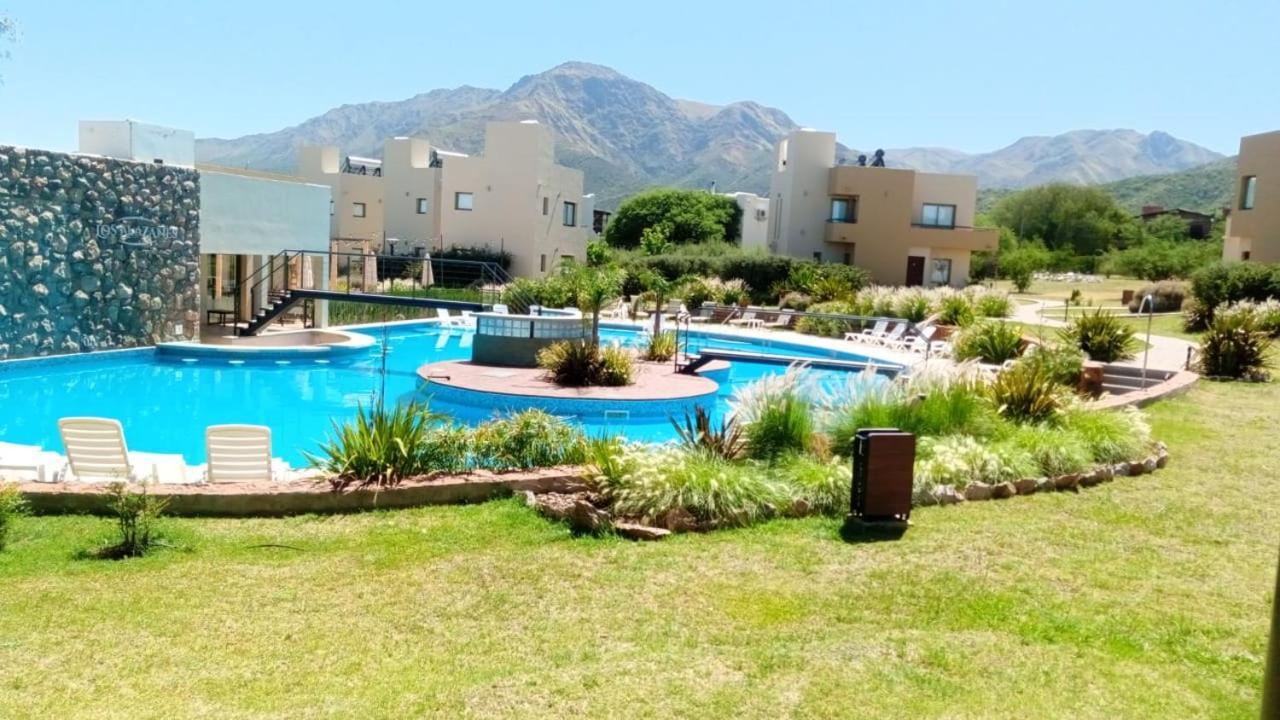 Apart Hotel Los Alazanes Capilla del Monte Dış mekan fotoğraf